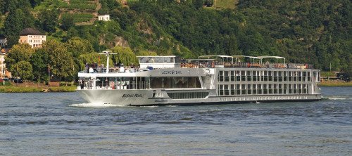 Scenic Pearl cruise ship