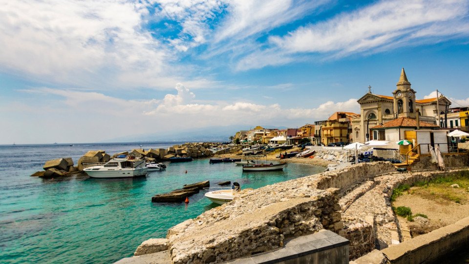Messina cruise port