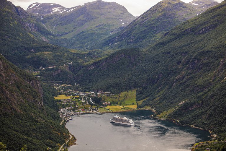 In-Port Overnights on Seven Seas Navigator