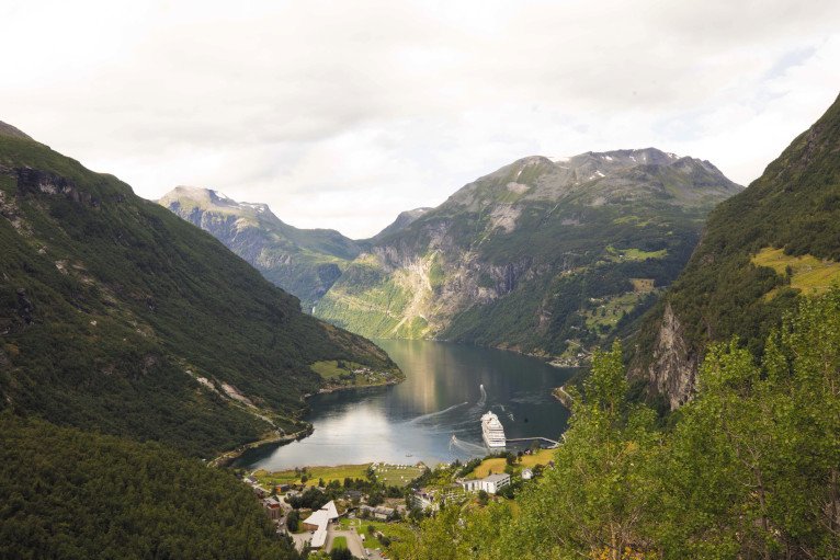 Serene Spa & Wellness™ Tours on Seven Seas Voyager
