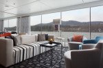 Panorama Lounge & Bar on Scenic Pearl