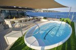Spa Pool on Emerald Azzurra