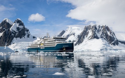 SH Minerva cruise ship