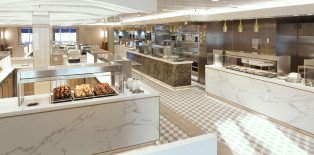 King's Court on Queen Mary 2
