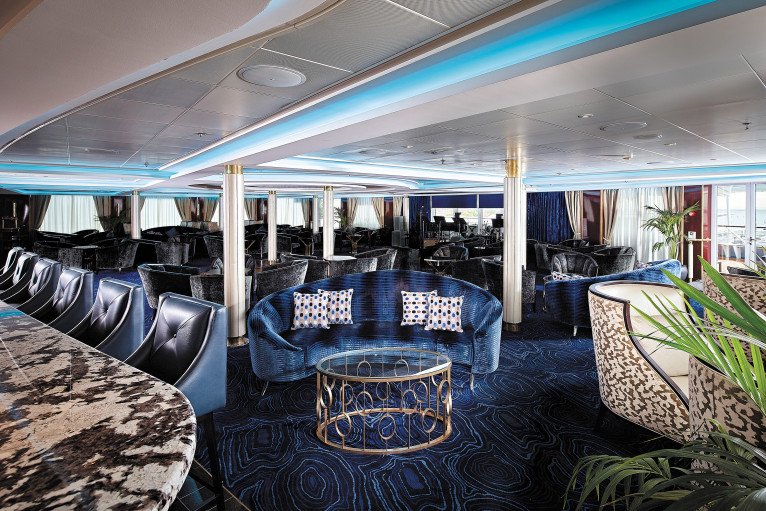 Seven Seas Lounge on Seven Seas Navigator