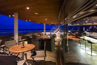 Spirit Outdoor Lounge on Scenic Spirit