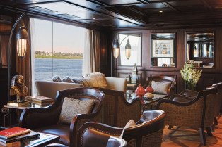 Lounge on River Tosca