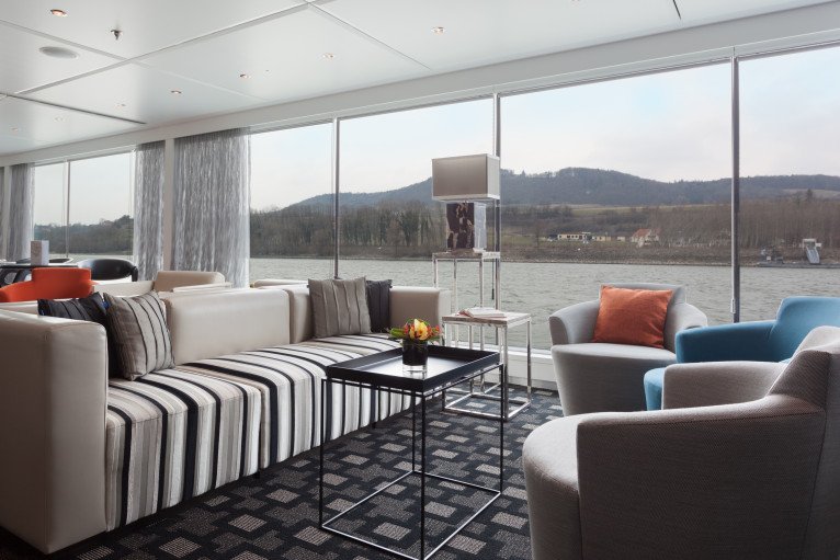 Panorama Lounge & Bar