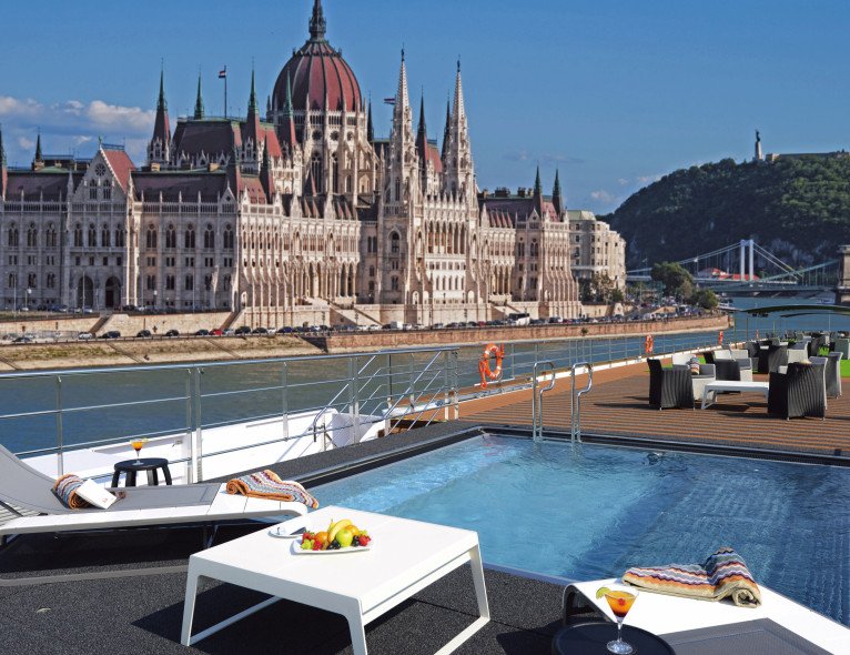 Vitality Pool on Scenic Amber