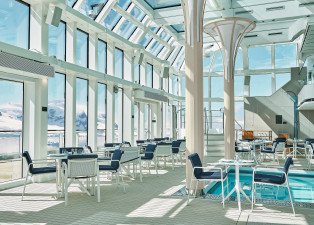 Pool Deck on Silver Endeavour