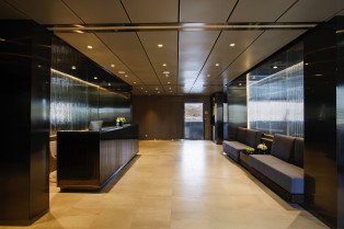 Reception on Emerald Sakara
