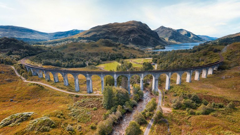 Engaging Shore Visits on Lord of the Highlands