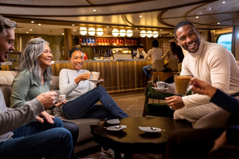 Seabourn Square on Seabourn Pursuit