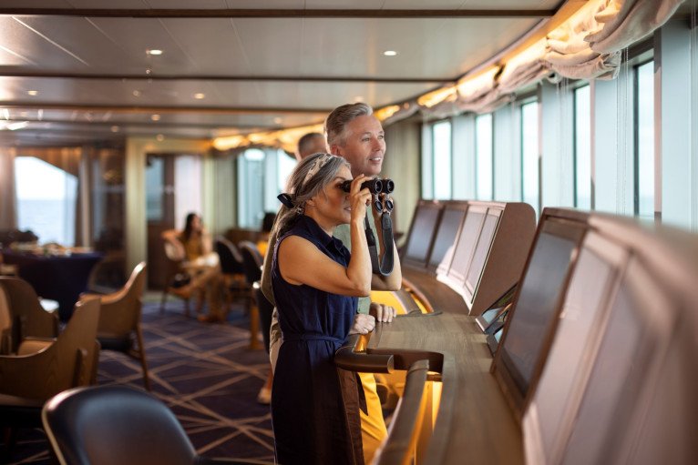 Bow Lounge on Seabourn Pursuit