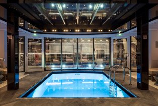 Lobby on S.S. Elisabeth