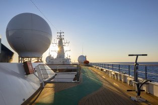Running Track on World Traveller
