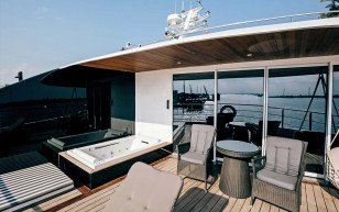 Royal Panorama Suite on Scenic Spirit