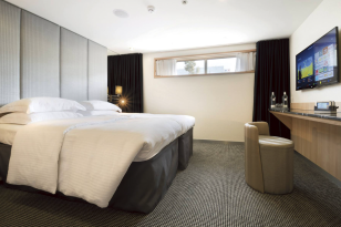 Standard Suite on Scenic Azure