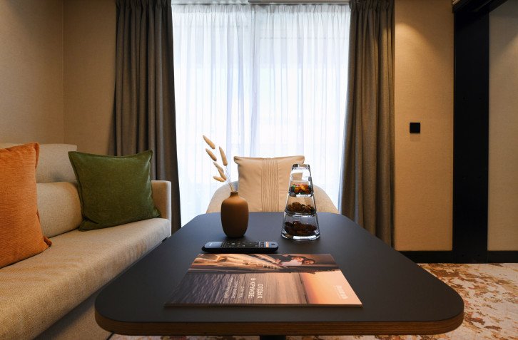 Suite on SH Vega