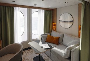 Oceanview cabin on SH Minerva