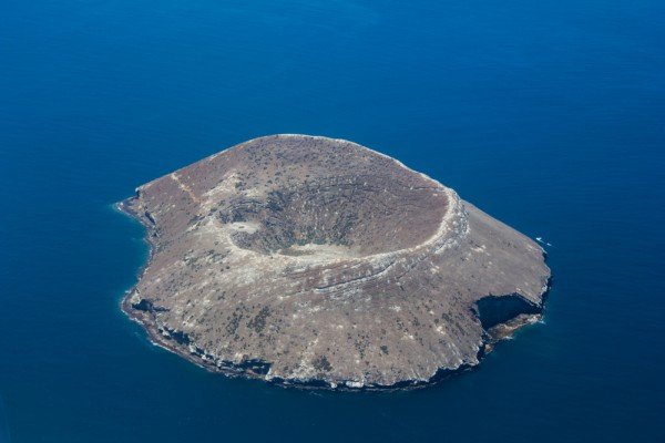 7 Night Galapagos Outer Loop Cruise