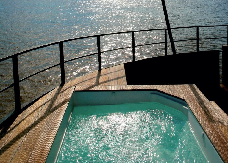 UNIWORLD Boutique River Cruises gallery image