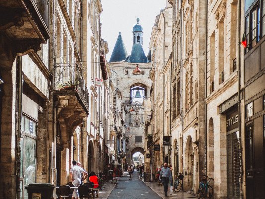 Brilliant Bordeaux