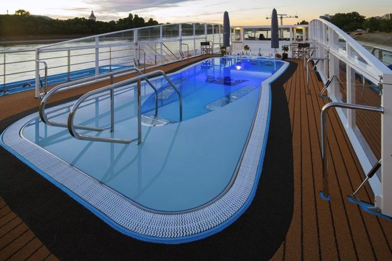 Sun Deck
