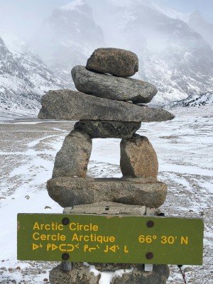Iqaluit to Nuuk