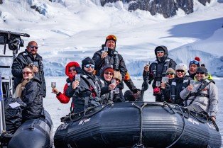 Discovery Team on Scenic Ikon