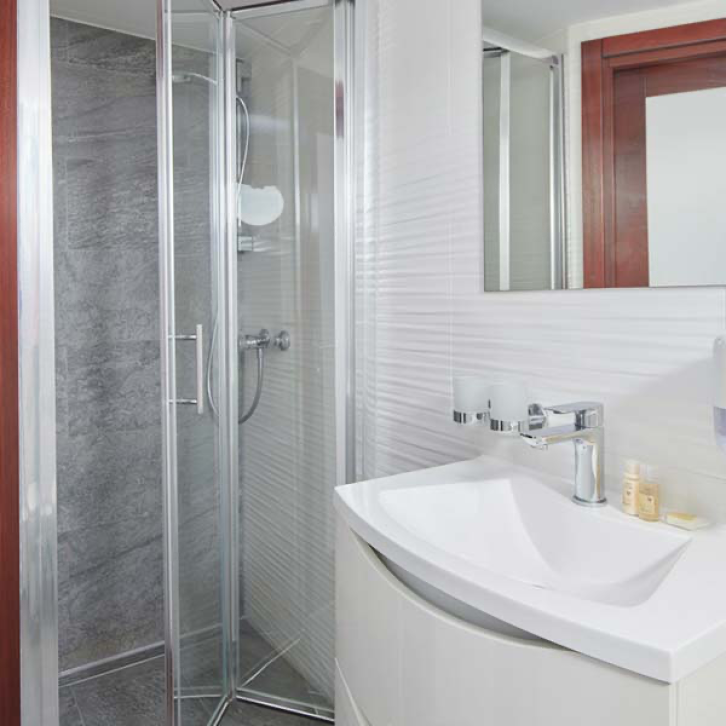 Junior Balcony Suite