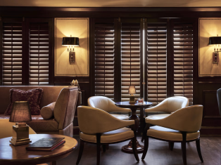 Avenue Saloon on Crystal Grace