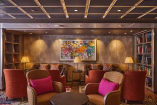 Arts Café on Silver Moon