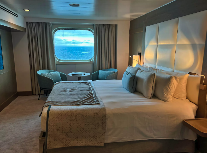 Window or Porthole Stateroom 