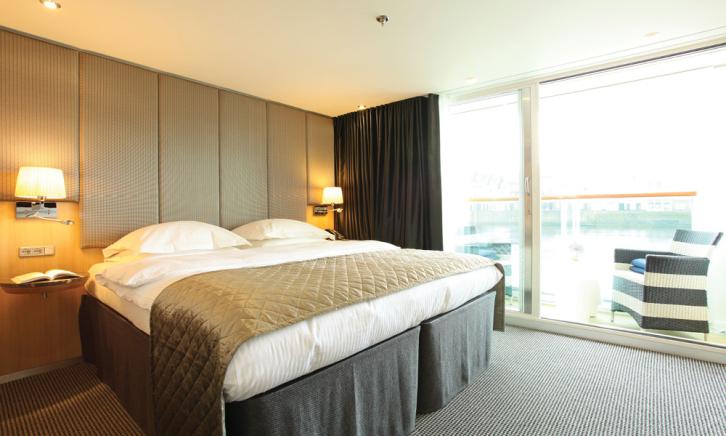 Junior Balcony Suite