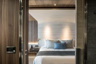Grand Suite on Le Commandant Charcot