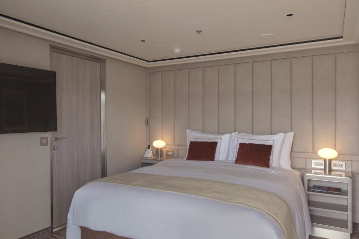 Signature Suite