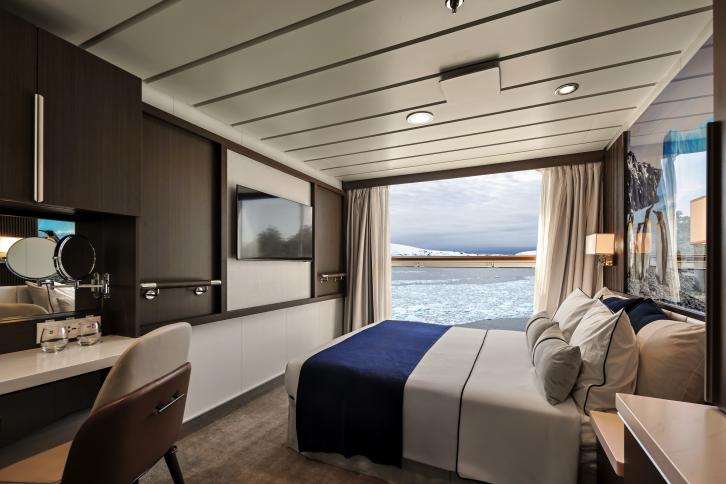 Aurora Stateroom Superior