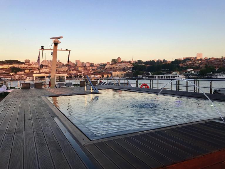 Emerald Cruises gallery image
