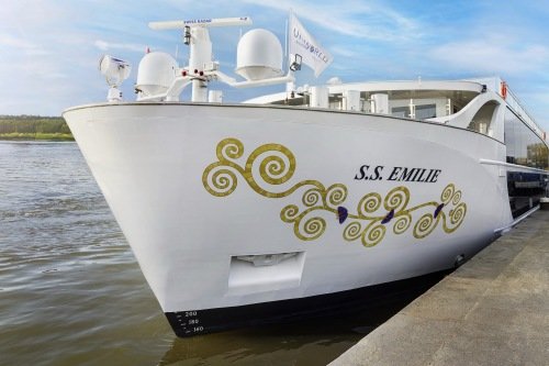 S.S. Emilie cruise ship