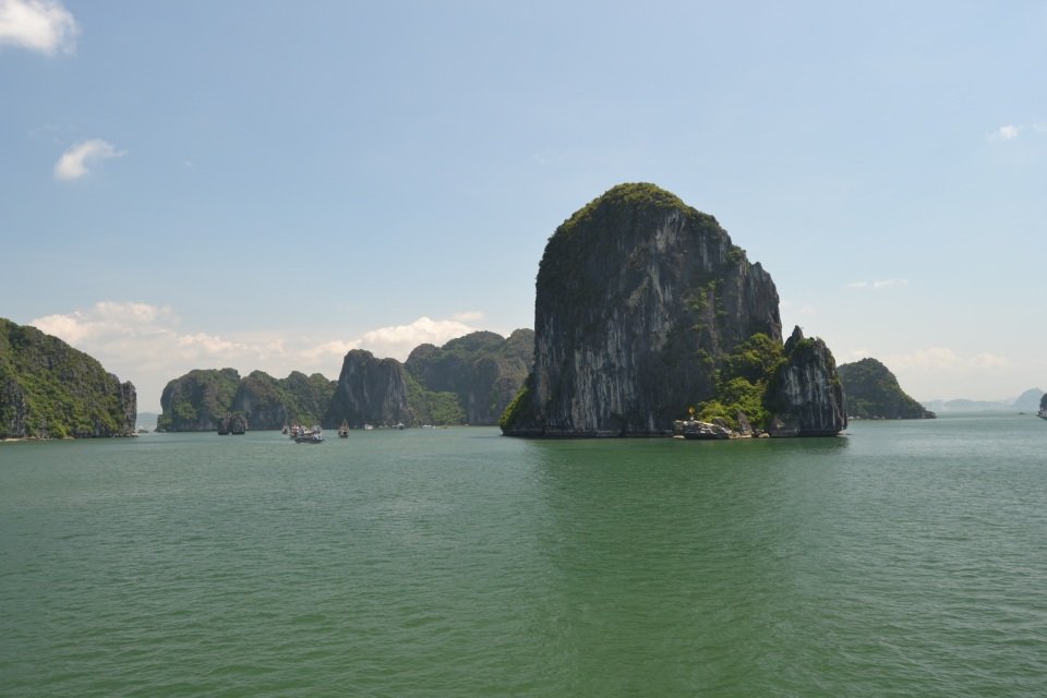Ha Long Bay cruise port