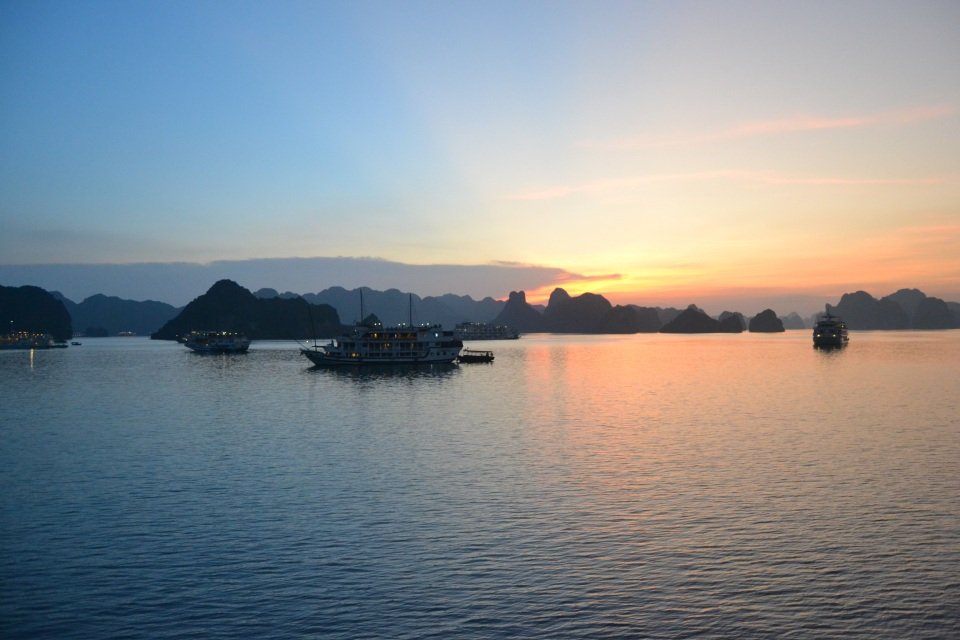 Ha Long Bay cruise port