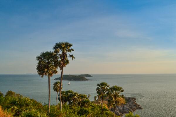 Shores Of Silk & Sun