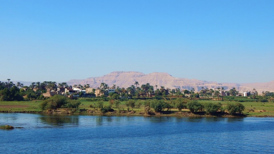 Luxor cruise port