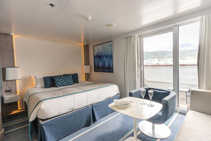 Deluxe Suite on Le Lyrial