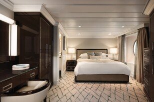 Vista Suite on Oceania Nautica