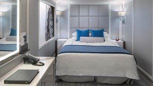 Solo Oceanview Stateroom on Oceania Regatta