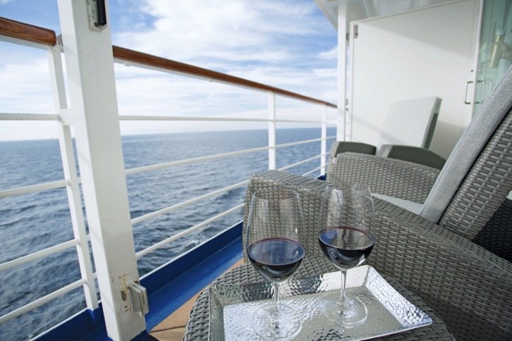 Deluxe Veranda Suite on Seven Seas Voyager