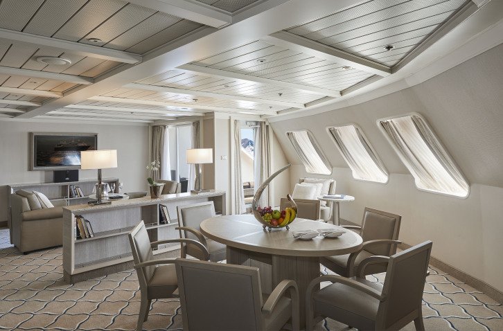 Grand Suite on Silver Cloud