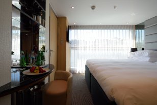 Riverview Suite on Scenic Azure